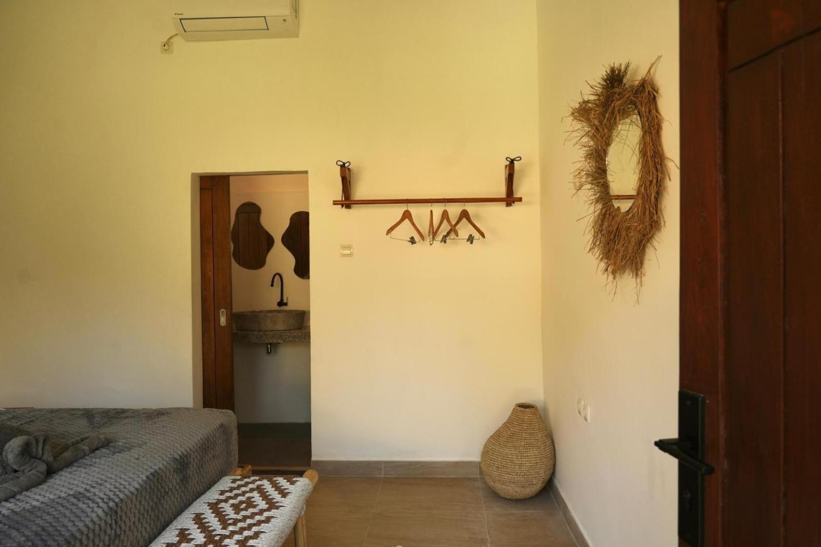 ホテル Masaya Retreat Lombok Kuta  エクステリア 写真