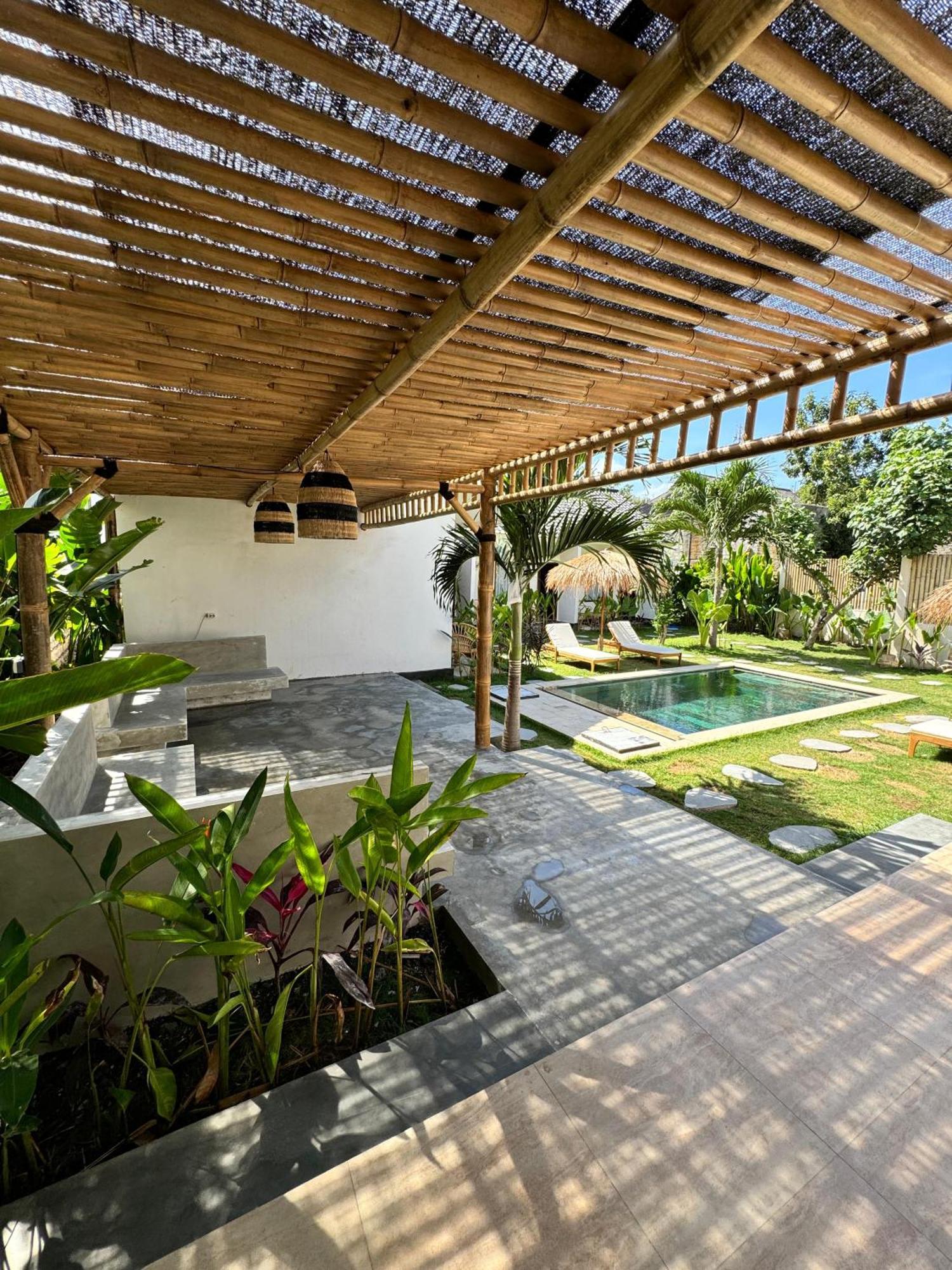 ホテル Masaya Retreat Lombok Kuta  エクステリア 写真